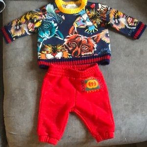 Gucci baby sweater and sweat pants